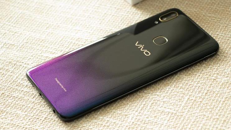 vivo开启清仓模式，128GB+骁龙670+18W快充，跌至898