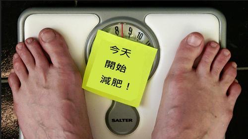 只吃糖或者只吃脂肪，1个月后体重下降3.5公斤！新减肥良方？