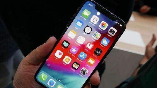 iPhone全面降价, 苹果恐怕会招架不住!