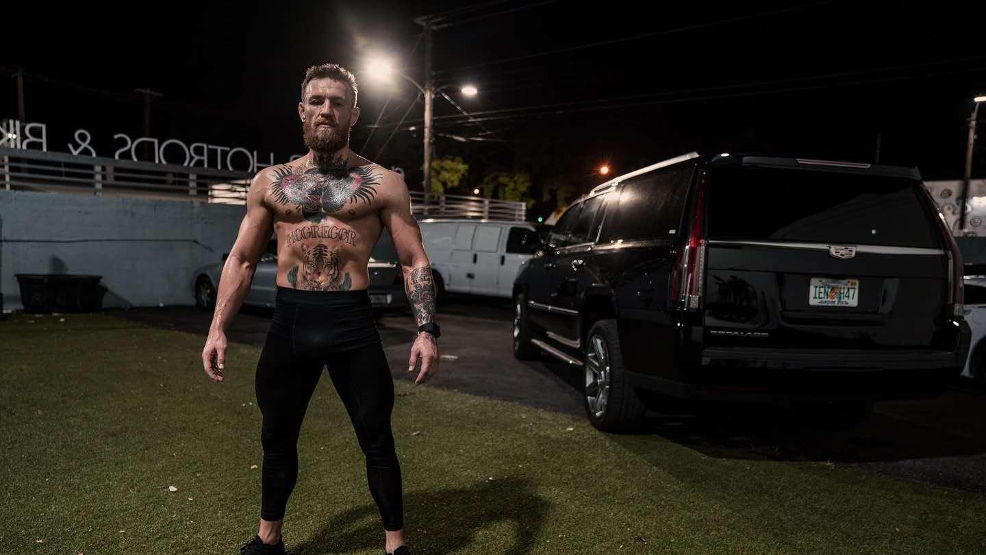 到底有多大阵仗，格斗巨星嘴炮都要为其打垫场赛？