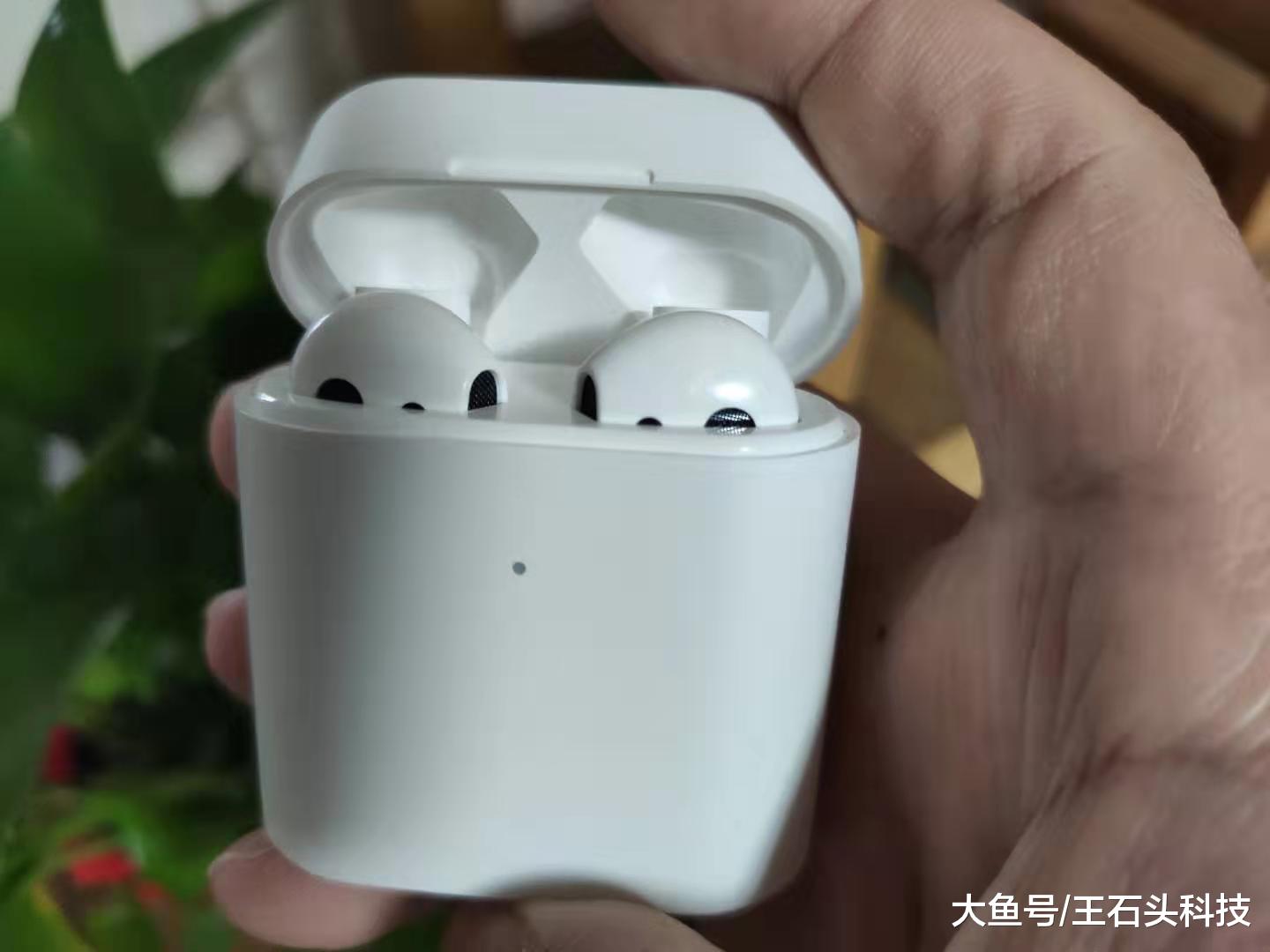 之前备受吐槽的小米蓝牙耳机 A