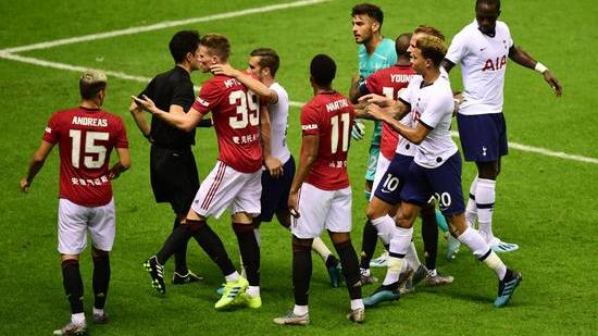 曼联2-1热刺，马夏尔破门，小卢卡斯扳平，戈麦斯制胜