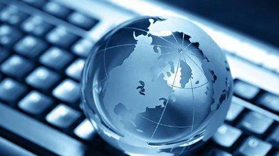 目前看来，未来新型计算机将在下列几个方面取得实质性的突破