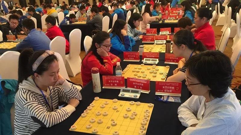 热烈祝贺弈博棋院华婷老师勇夺江苏省棋王赛冠军！