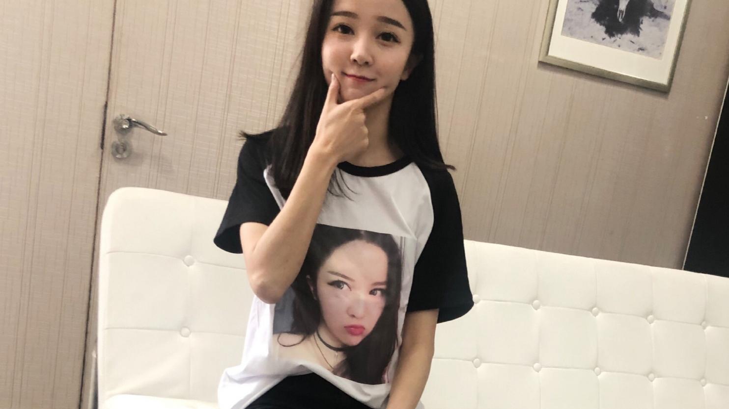 美颜|第一舞蹈女神惠子翻车，10级美颜后判若两人，被误认为整容了