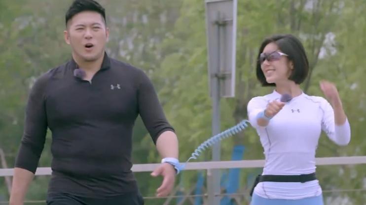 赵奕欢穿“紧身小衣”跑步，身材比例让人羡慕，“前凸后翘”吸睛无数！