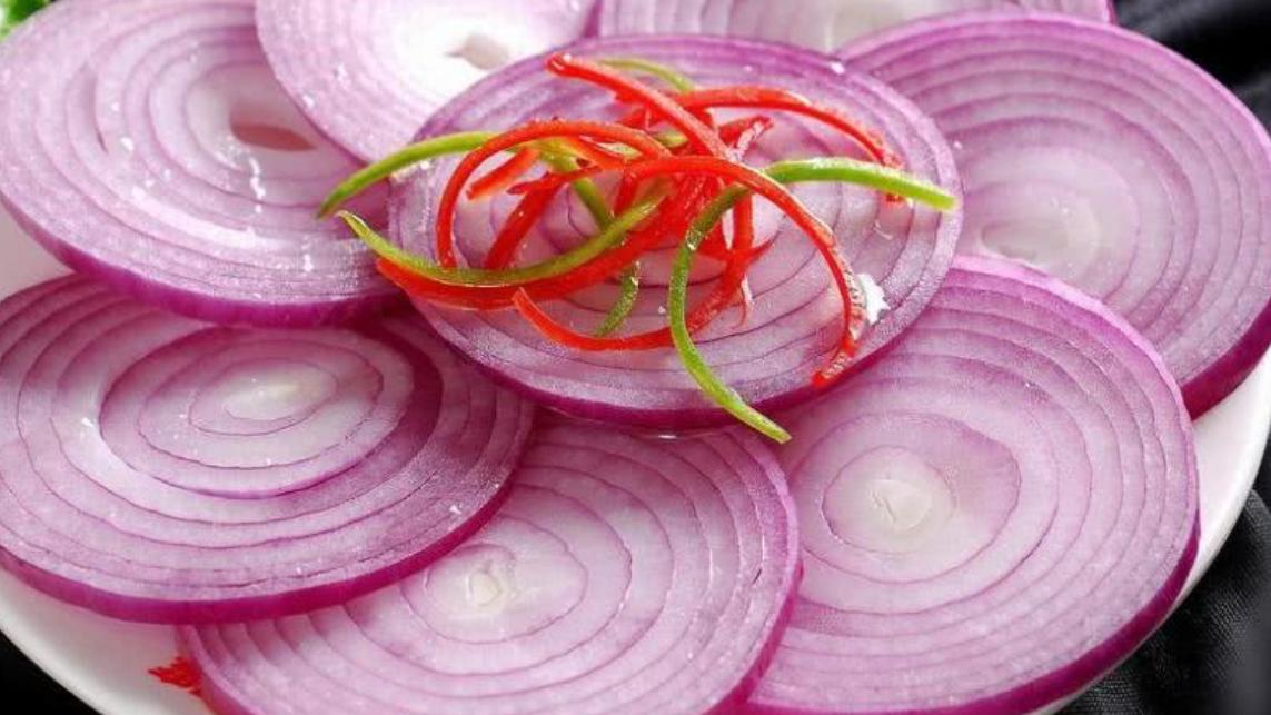 “蔬菜之王”可防癌杀菌抗感冒，还能减轻肠胃病，大厨教你做法！