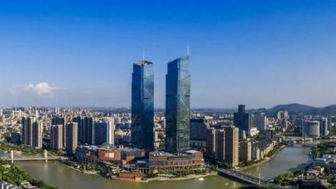 浙江最“有名”的城市，GDP仅次于柳州，是座江南古城