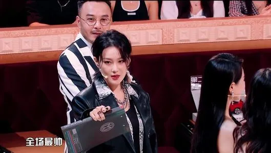 张馨予|真以为她比九亿干净？