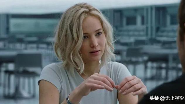 太空旅客》：人类为何如此畏惧孤独？