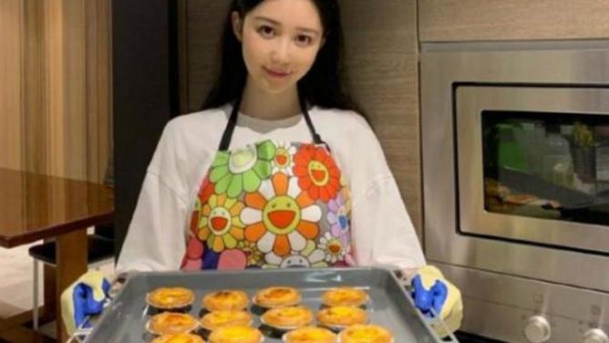 潘玮柏|继夜店打碟照后，潘玮柏老婆再曝“绿茶”行为？网友：不敢相信！