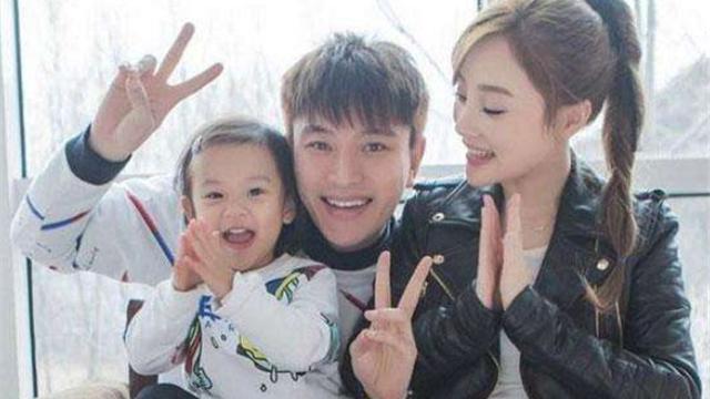 「贾乃亮」李小璐不再婚的秘密曝光，原来贾乃亮留了一手，简直太狠了！