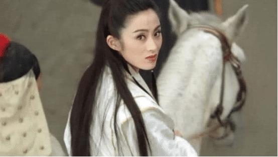 张敏|她18岁被向太带进娱乐圈，因太漂亮被向华强弟弟玩弄，如今无法生育