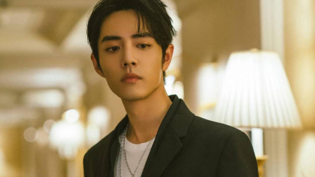 刘雯|疑似恋情？某博主曝拍到了某流量小生：2000万粉丝房子塌