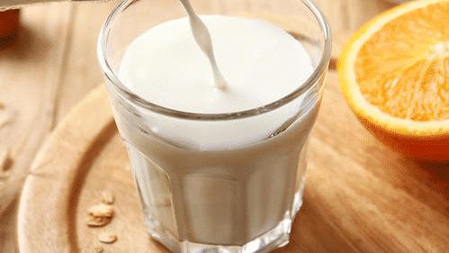 蒙牛伊利大品牌被爆出问题，还有什么国产牛奶能喝吗？