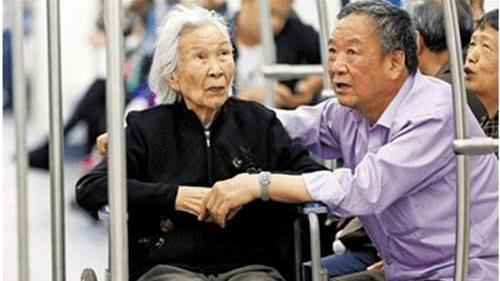 疾病|为什么有的老人到了70岁后，没过几年就去世了？到底是什么原因