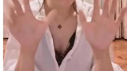 马蓉直播带货，因尺度太大被网友举报，本性难移？