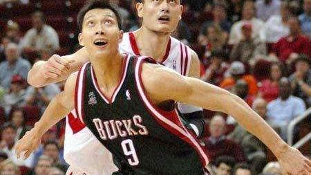 51分11板3助3断2帽，却无法在NBA立足，姚明想哭，国内有谁呢？