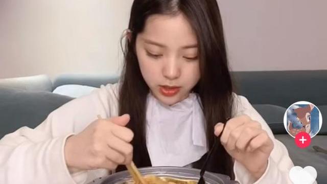 5个小时卖出500w桶，半个娱乐圈都在吃，你吃过没有？