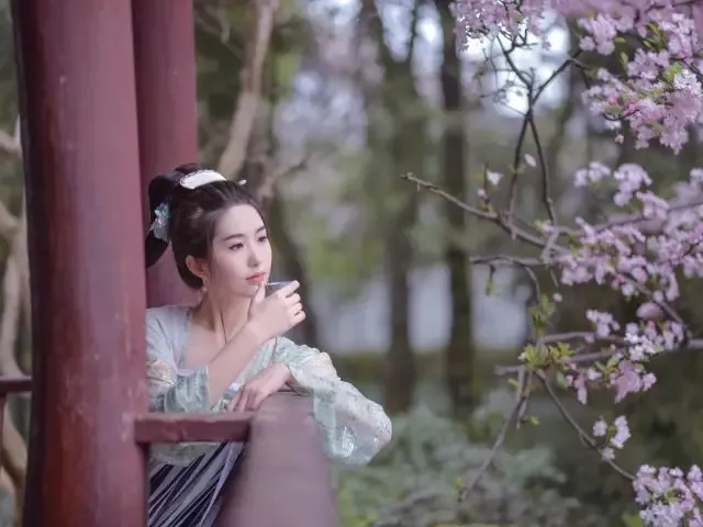 历史上最会“撒狗粮”的诗人是谁？​ 杜甫！杜甫！杜甫