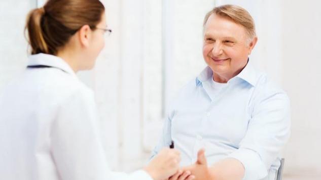 「高血糖」高血糖人群注意，脚上出现这4种变化，不能忽视，要及时采取措施