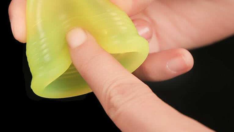 「」“月经杯”真的火了，轻松丢掉卫生巾和棉条，来例假蹦迪都不会漏