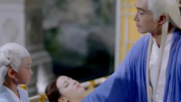 『东华』《枕上书》东华二胎女儿的名字被曝光！比白滚滚更加好听，凤九却不乐意了