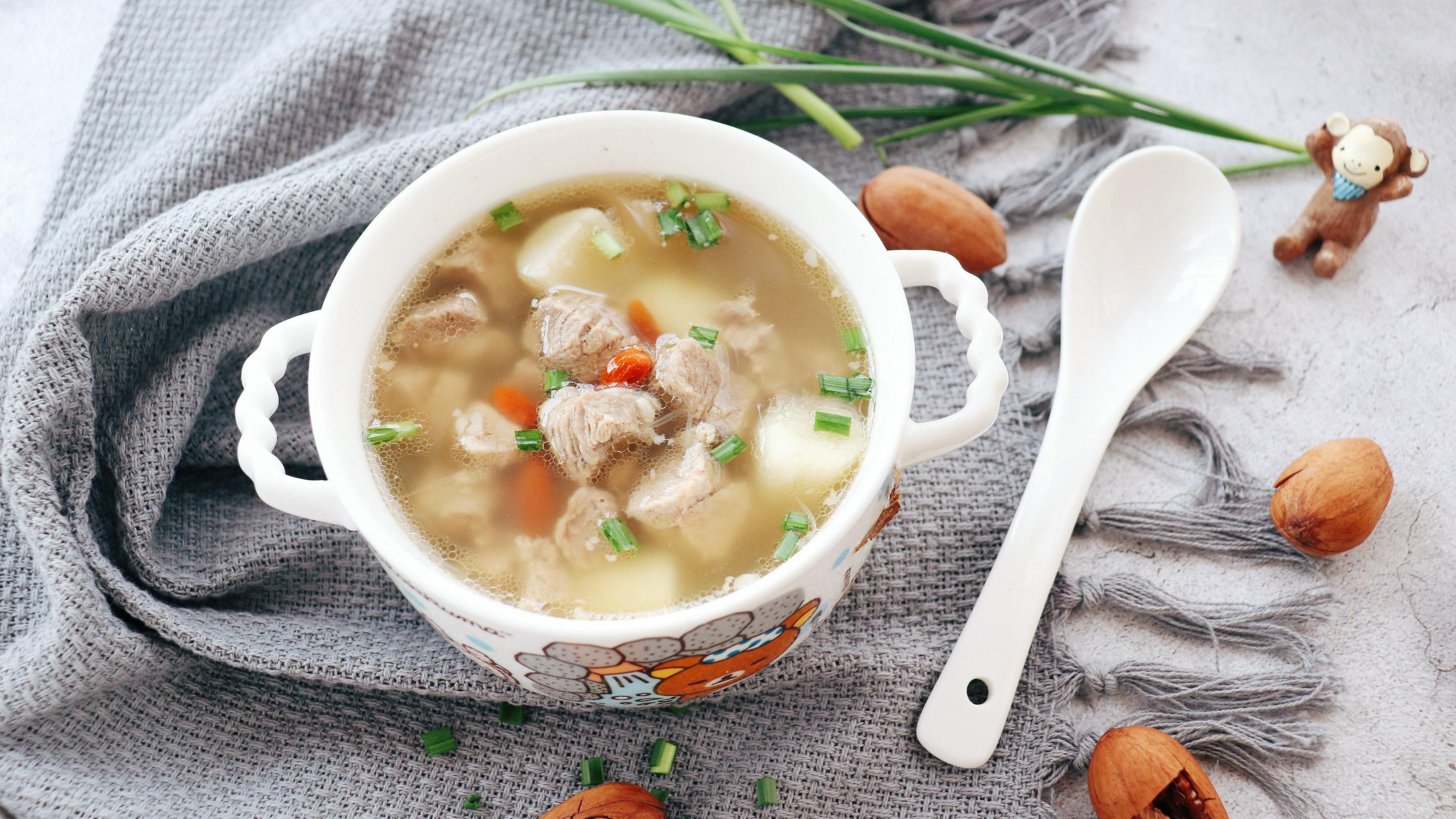 尿酸|不起眼的羊肉汤，却可以给人带来这4个好处！劝你多喝一点