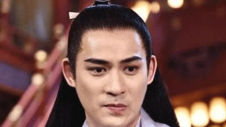 [张震]明明长得很帅，却驾驭不了古装的男神，网友：“颜王”都得服丑
