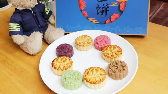 众多双一流高校推出专属月饼，颜值口味独具匠心，有你的学校吗？