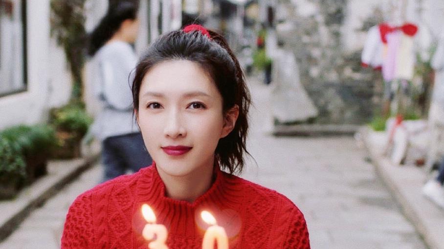 王自健|《三十而已》王自健上线，比陈屿更优质，1个举动获得王漫妮芳心