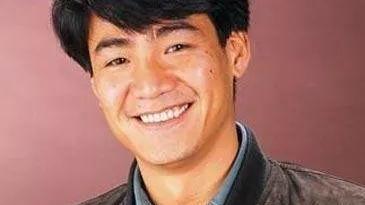 出身古惑仔曾因赌博输光身家,前TVB艺人靠<a href=https://www.xz46.com/pianmen/ target=_blank class=infotextkey>冷门生意</a>翻身 身家,冷门香港,餐厅,澳门,电影,头发