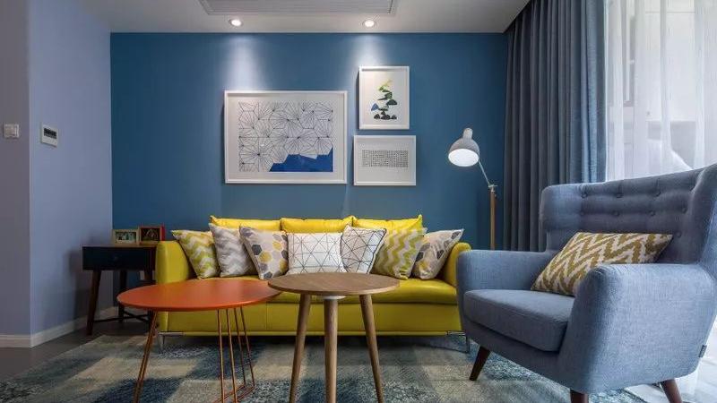 房子墙面刷漆看似简单，实则处处要留意，刷漆用量和次数一个也不能漏