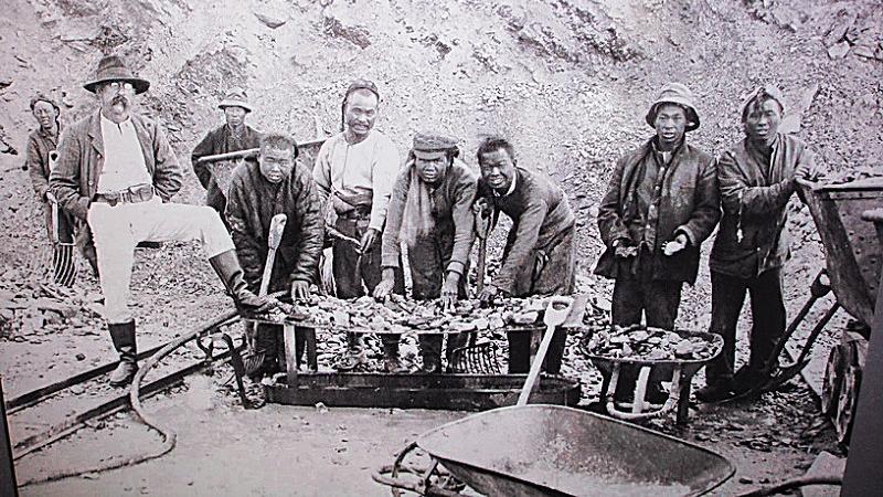 青禾的写作专栏|《帆与锚》：澳大利亚是如何成长为一个现代国家的？