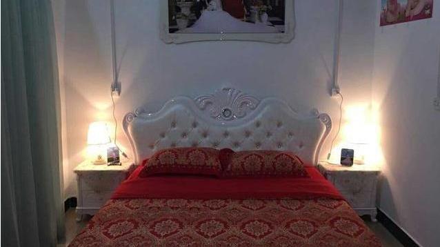 我爸花50w的农村自建房，却遭女朋友嫌弃，大家评评理！