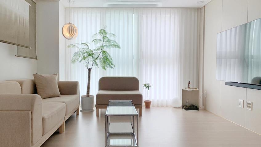 精装房没大拆大改，软装硬装也尽量简单，却装得舒适又温馨！