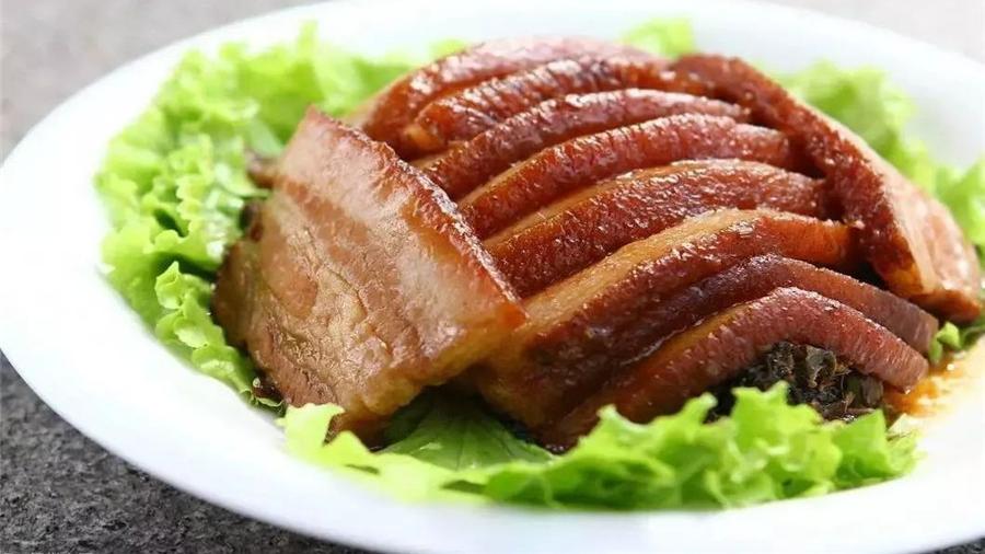 梅菜扣肉|经典传统的名菜，梅菜扣肉不仅是汉族的荣誉，更是大家的宝贝