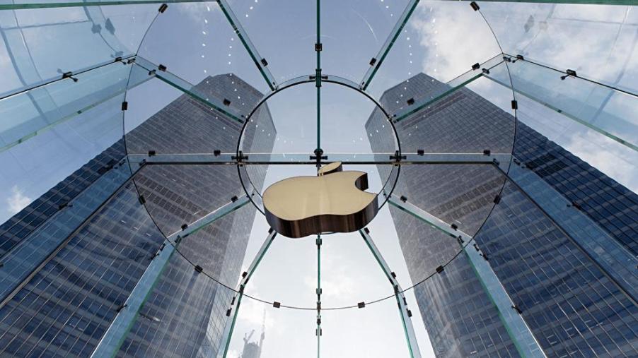 4400亿元一夜蒸发，iPhone13减产1000万台，中国市场能救苹果？