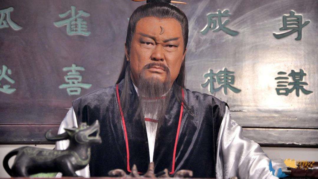 包拯为什么被称为包青天？