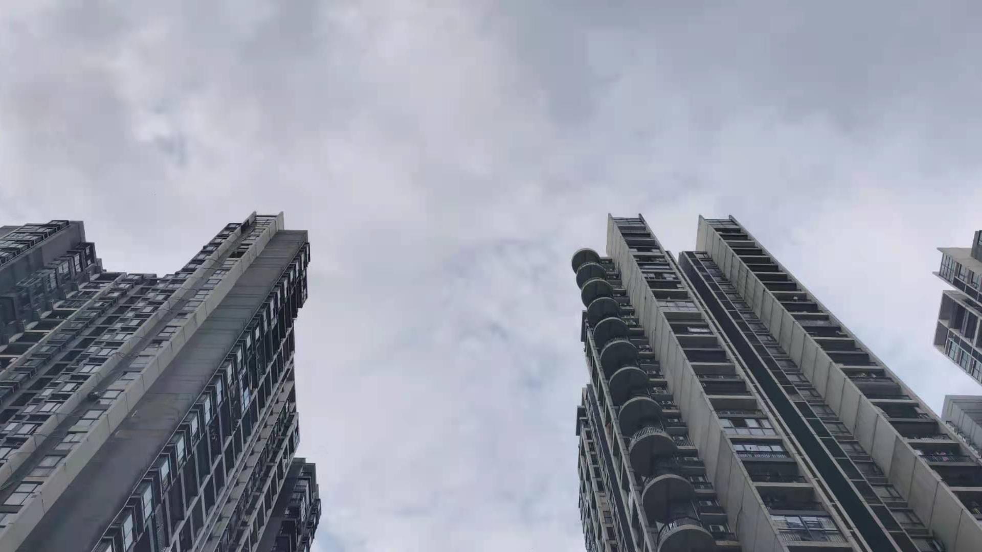 瑜峰|老公手机的一条短信，划破了我们平静的生活