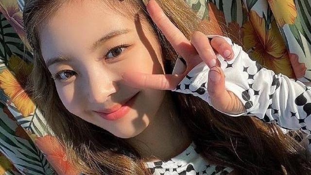 情窦初开的青春|精致的女人，怎么能在夏天少了美甲？