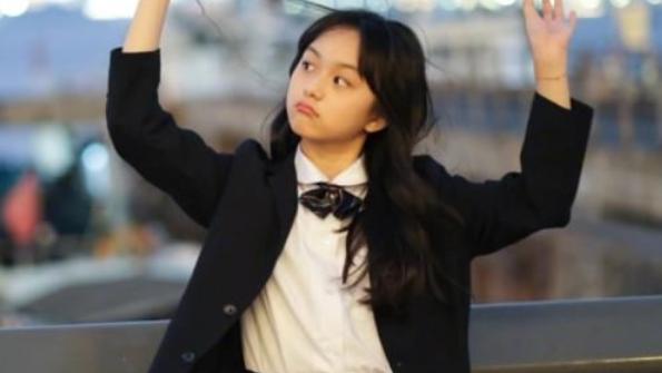 芈月|2岁出道年入百万的“小芈月”，因太漂亮被禁止整容，今变成这般