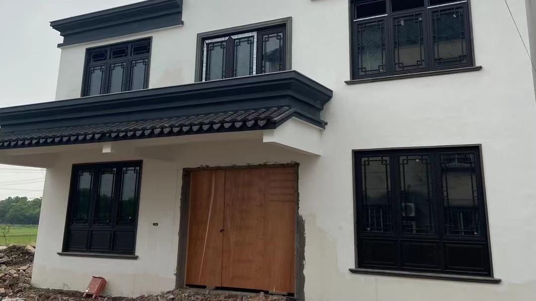 中式门窗花格图片大全具体显示什么内容？