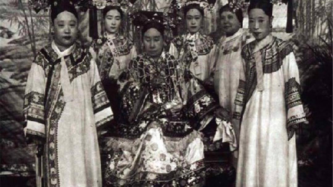 前有珍妃后有隆裕，光绪皇帝的女人下场都很惨