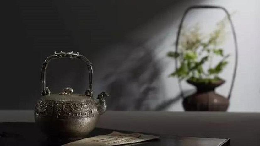 唯晨说|感悟：人生在世，不要太把自己当回事