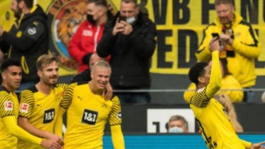 可乐姐姐的罙夜物语 哈兰德缺席多特仍赢球，拜仁拿柏林联合出气，菲尔特无缘赛季首胜