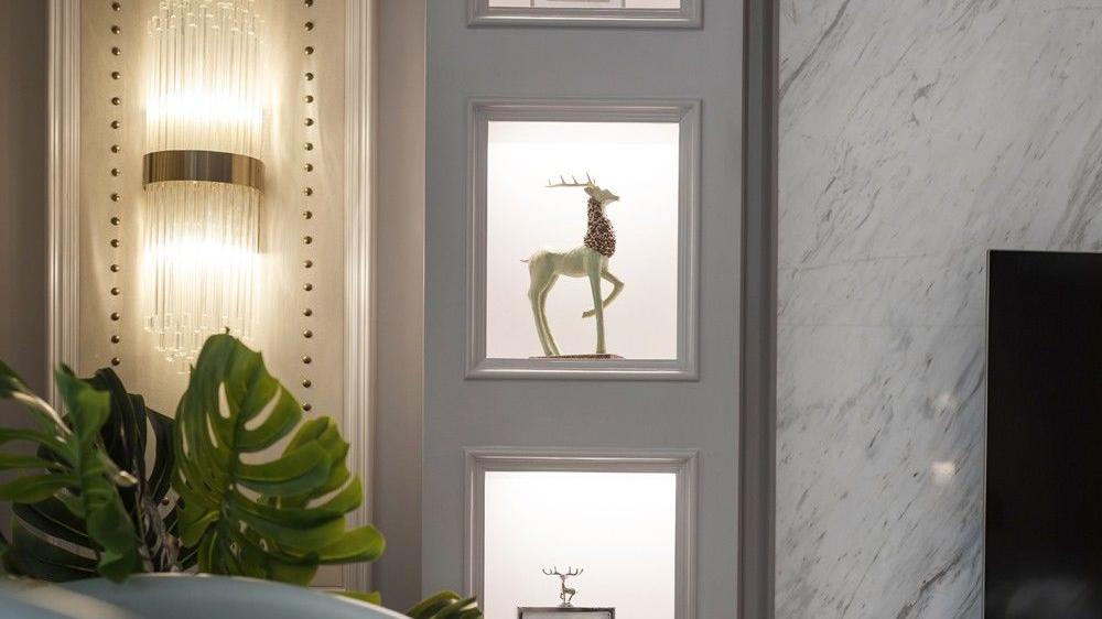 利用灯光和线条，丰富视觉效果增强空间层次，打造独特的家