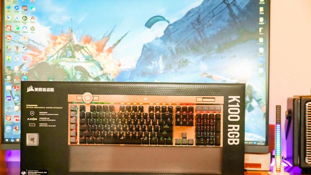外设也玩土豪金？海盗船发布璀璨金特别版机械键盘，堆料般豪横