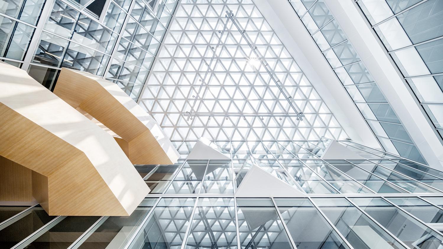 办公室装修设计后如何防止苯的危害