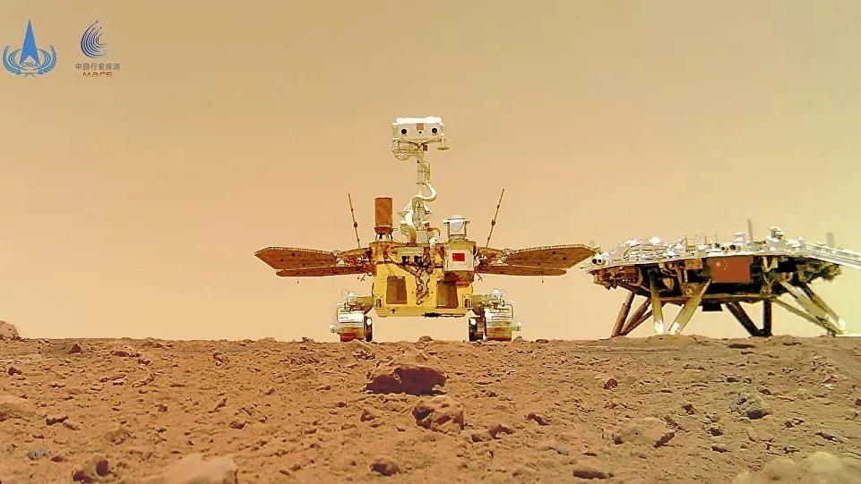 免疫系统 祝融号传回最新的火星照片，发现它的降落伞和保护罩